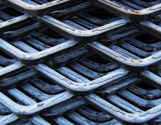 Folhas de malha de metal expandida da plataforma de trabalho 2mm-50mm Estamparia